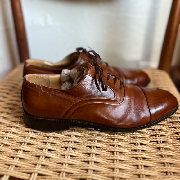 Johnston & Murphy Cellini Men’s Cap-Toe Oxford Shoes – Made in Italy – Size 9M